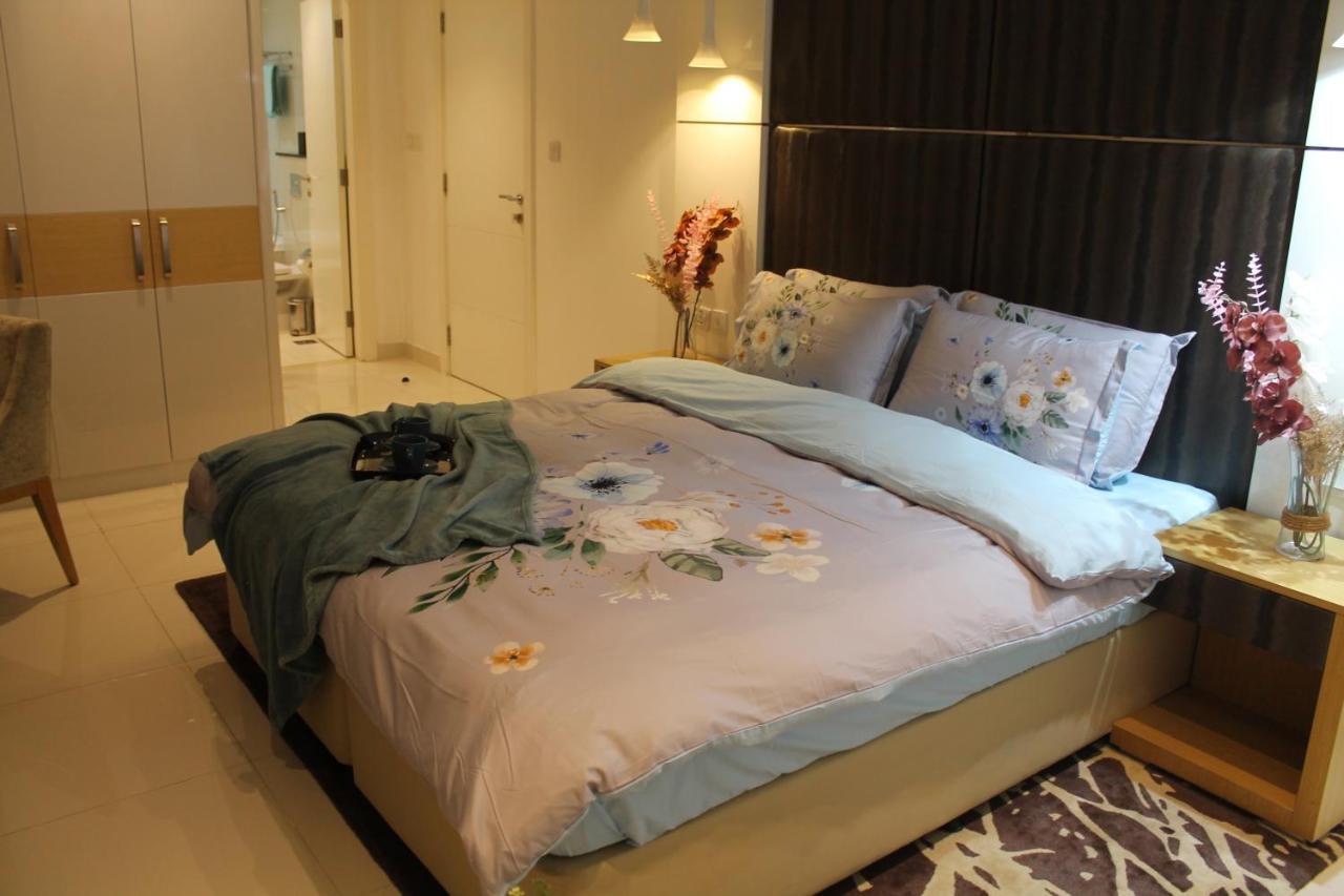 Spacious One Bedroom Close To Burj Khalifa, Dubai Mall In Business Bay Eksteriør billede